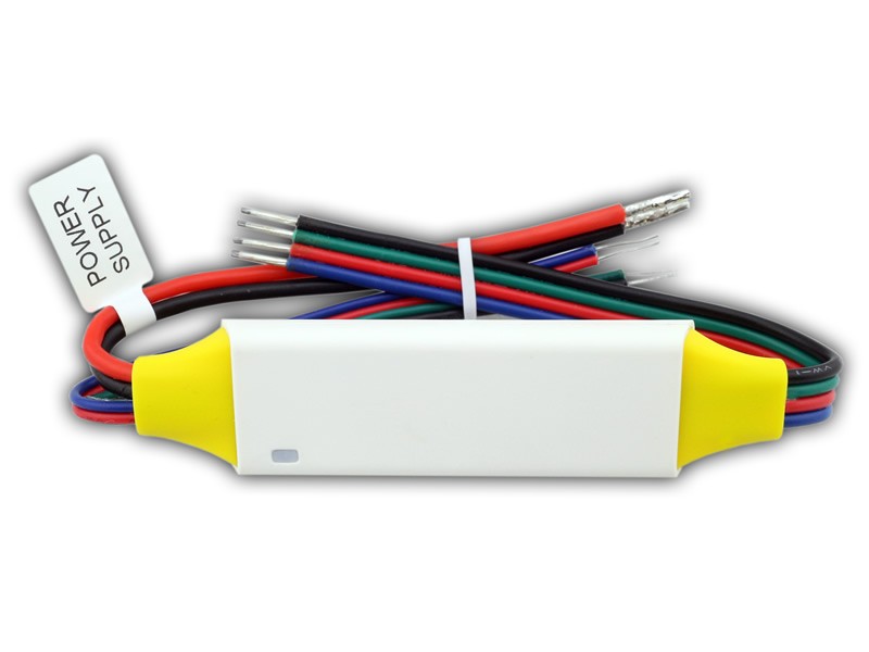 R203 专业 RGB 放大器